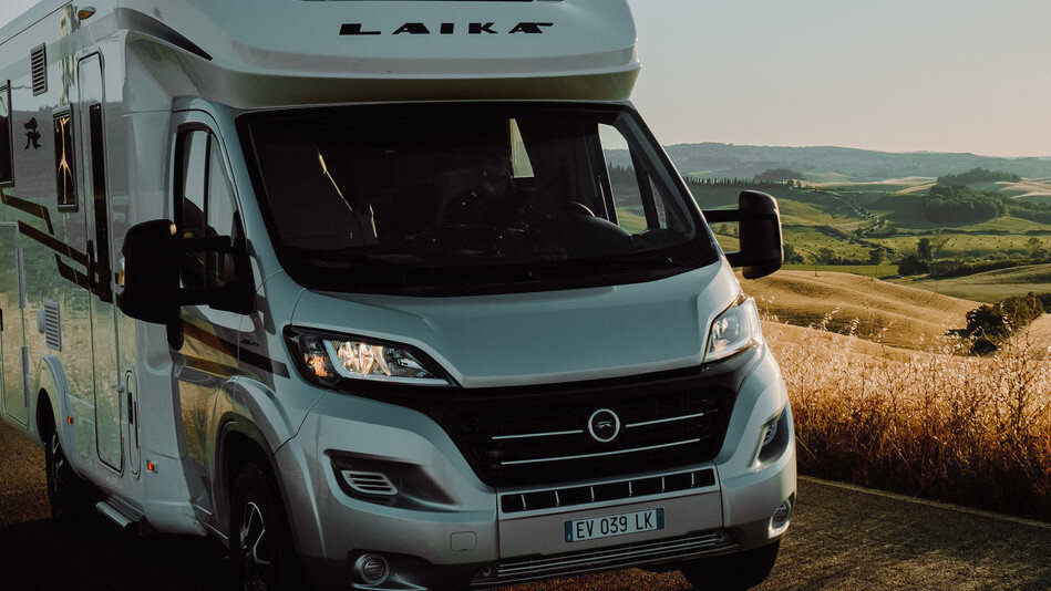 Wohnmobil in der Natur